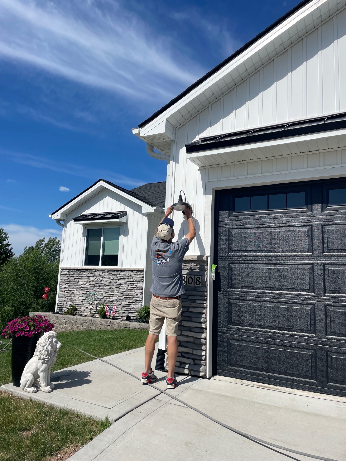 Exterior Light Fixture Cleaning